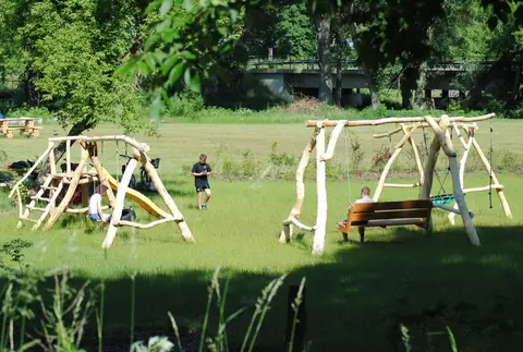 Stanica "dObra Przystań"