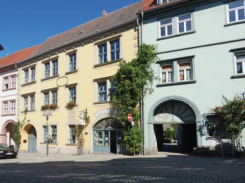 Wohnmobilstellplatz am Europa-Rosarium