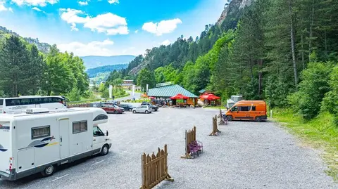 Park 'n' Camp