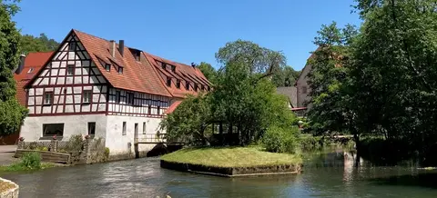Stellplatz Velden - Toni-Wolf-Platz