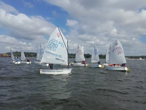 Pole Namiotowo-Campingowe OSWiR