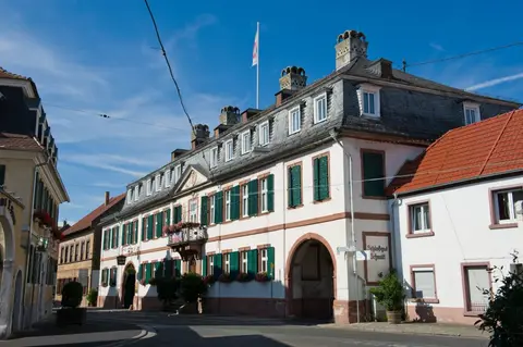 Wohnmobilstellplatze Alsheimer Straße - Guntersblum