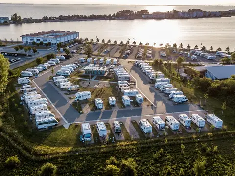 Reisemobil Stellplatz Heiligenhafen