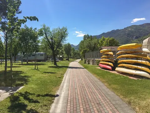 Campeggio La Riva