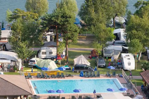 Campeggio La Riva
