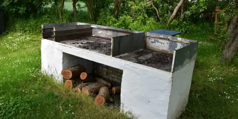 Polakkasernens Shelter