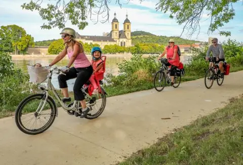 Camping municipal de Bures