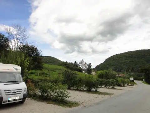 Aire de camping-car de Nans-sous-Sainte-Anne