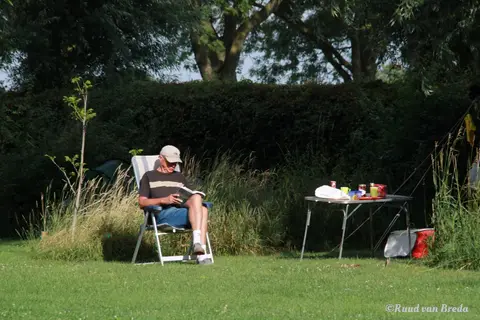 Natuurkampeerterrein De Maasakker