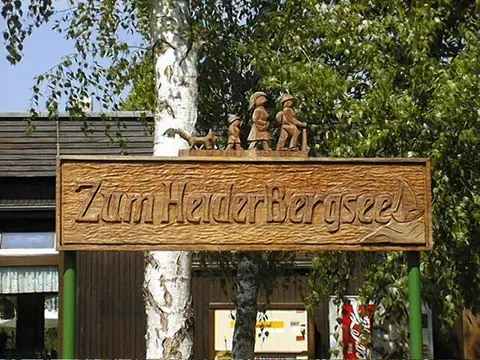Camingplatz Heider Bergsee