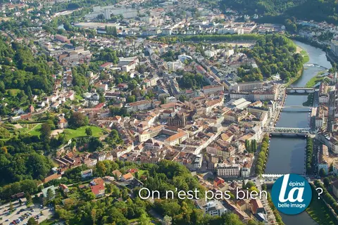 Aire de services pour camping car - Port d'Epinal