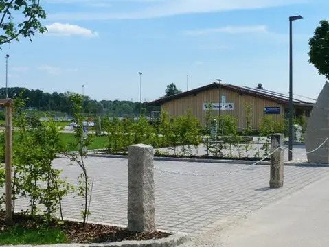 Wohnmobilstellplätze Donaupark Deggendorf