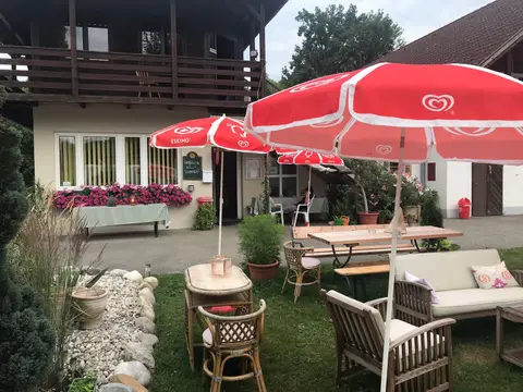 Camping am Fluss