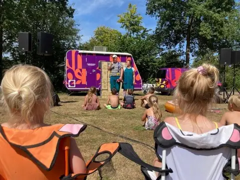 De Bronzen Emmer