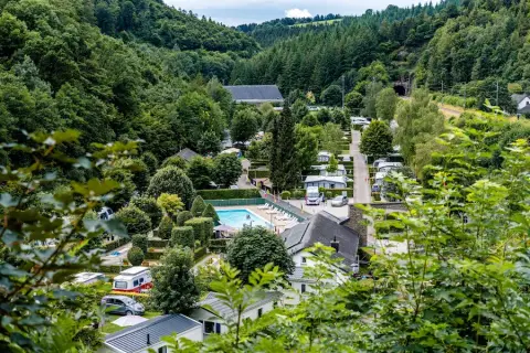 Camperpark Um Deich - Vianden