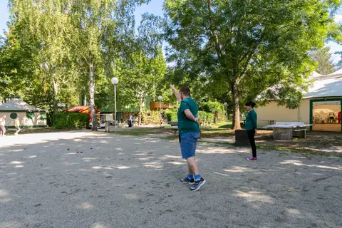 Camping Paradis Le Giessen ****