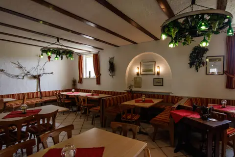 Stellplatz Weinbau Düll