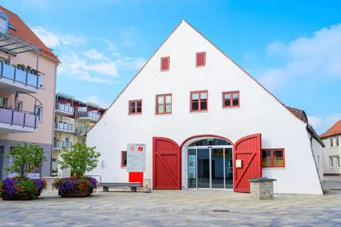 Wohnmobilstellplatz an der Zirkuswiese - Dingolfing