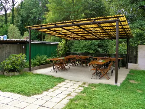 Camp Zahrada