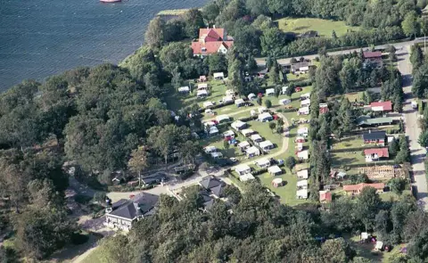 Nysted Strand Camping uden for bom
