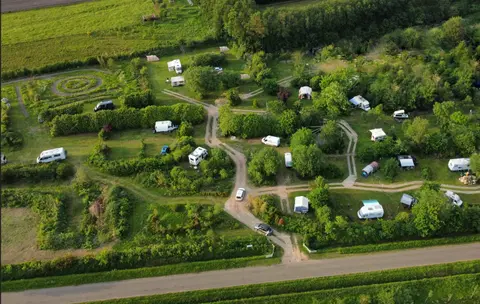 Camping hunebed