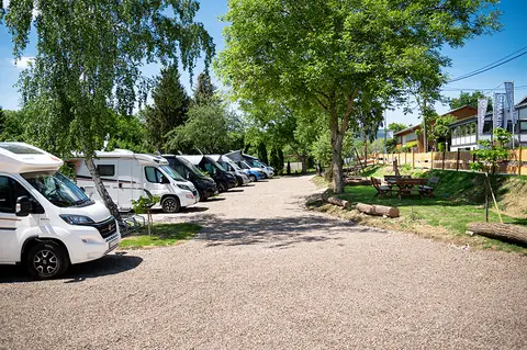 Wohnmobilstellplatz Weinhof Martin