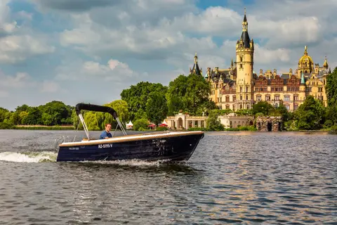 Hangar 19 Schwerin