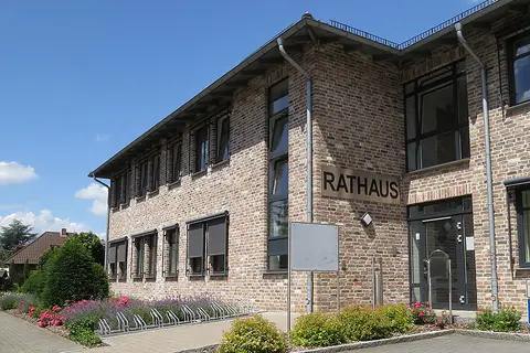 Wohnmobilstellplätze am Hallenfreibad in Wagenfeld