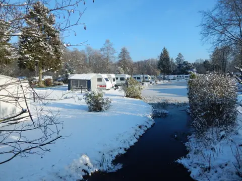 Wohnmobilstellplatz Röders' Park