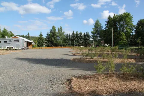 Stellplatz Sněžník