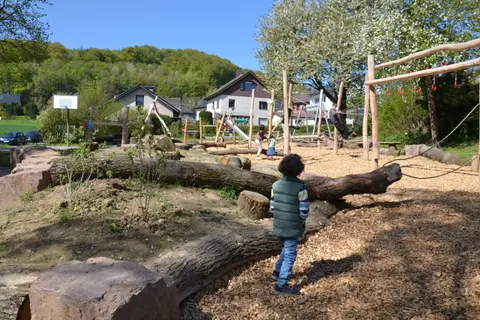 Wohnmobilstellplatz Freibad Kalletal Hohenhausen