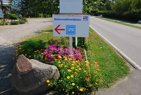 Wohnmobil-Stellplätze Wassersportgemeinschaft Arnis/Grödersby