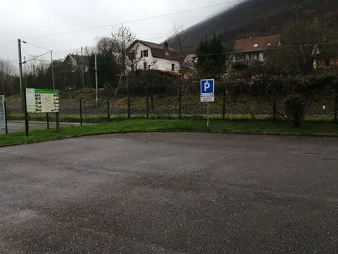 Aire camping-cars à Laissey - Vallée du Doubs