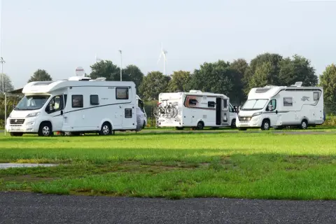 WoMo Stellplatz Eltern