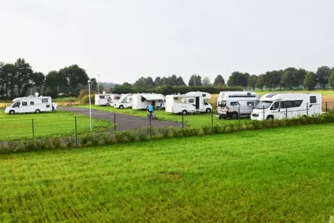 WoMo Stellplatz Eltern