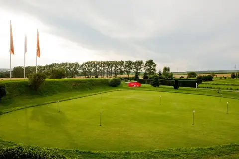 Wohnmobilstellplatz Wartburg Golfpark