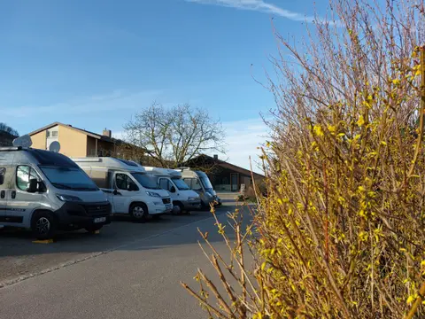 Wohnmobilstellplatz Weingut Schätzle