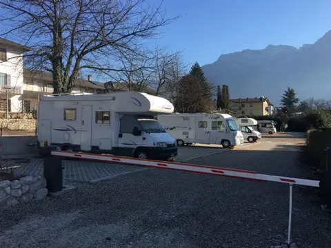 Area sosta camper La Vecchia Fattoria Levico