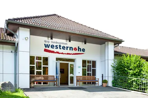 Bundeszentrum Westernohe - Kirschbaum (der Deutschen Pfadfinderschaft Sankt Georg)