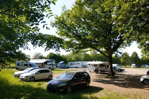 Caravaning am Elsterstausee
