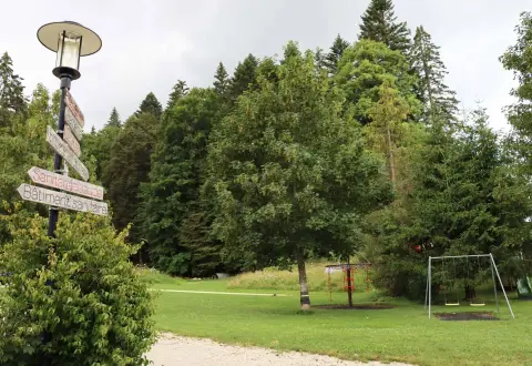 Camping Les Cerneux