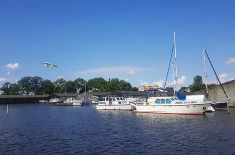 Camperplaats Leeuwarder Jachthaven