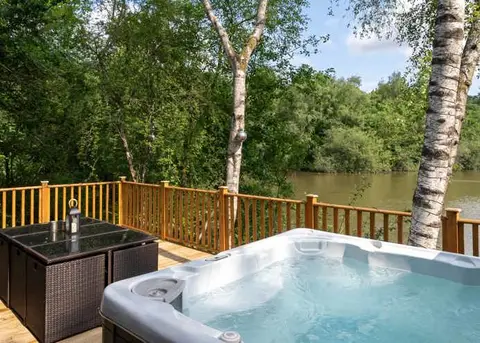 Brokerswood Holiday Park