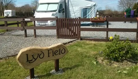 Lydford Caravan & Camp Site