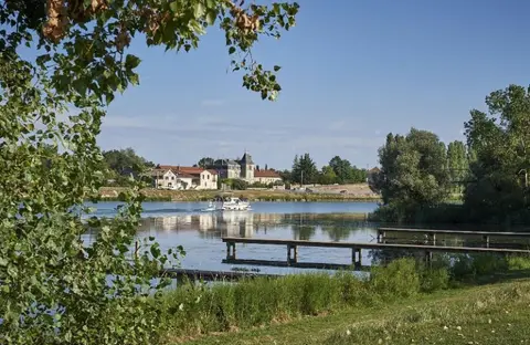 Camping Aux Rives du Soleil