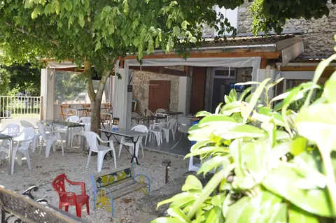 Le Moulin