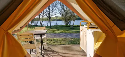 Les Côteaux du Lac