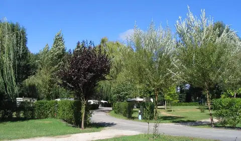 Camping Les Peupliers