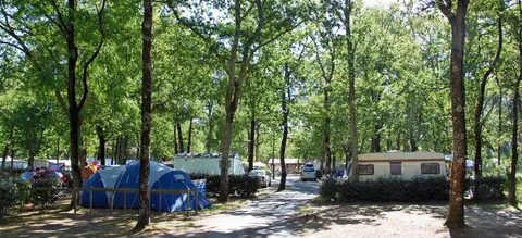 Camping Les Genêts