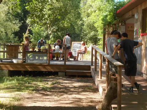 Le village des toiles